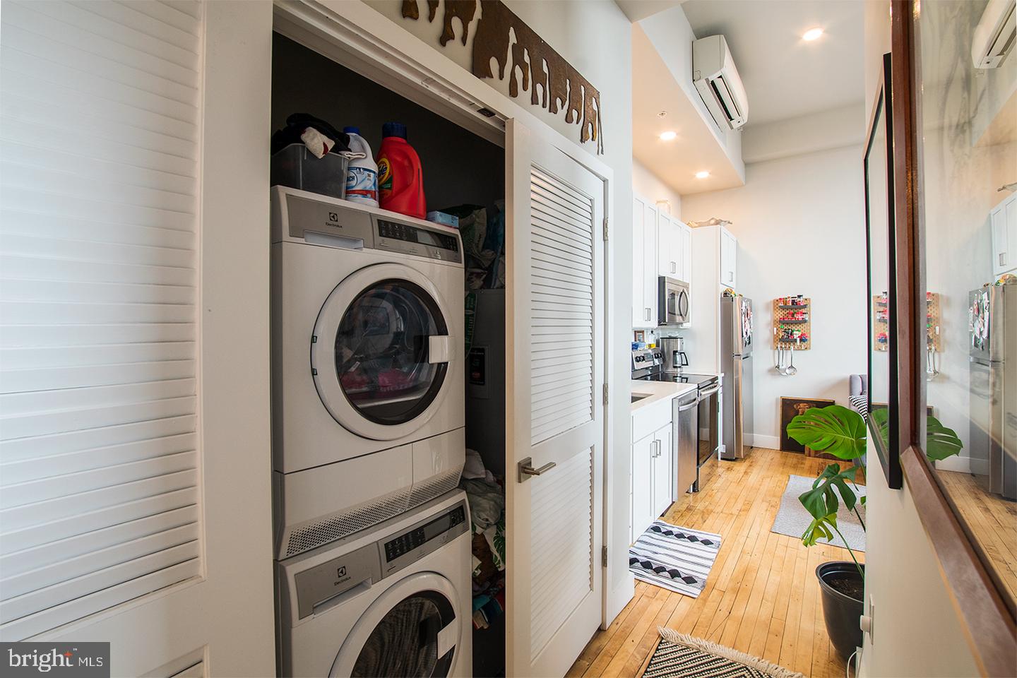 1300 S 19TH ST #UNIT 200