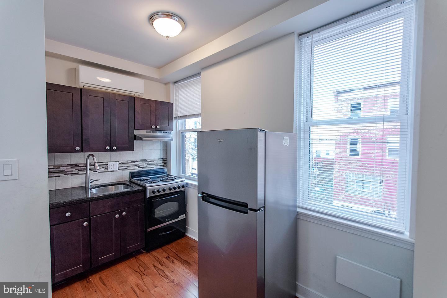 1200 POINT BREEZE AVE #201