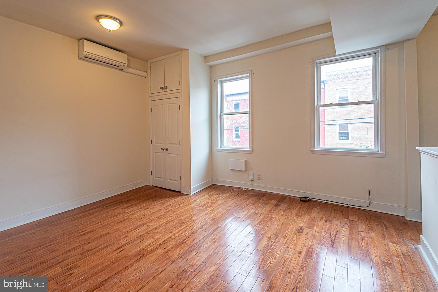 1200 POINT BREEZE AVE #UNIT 202