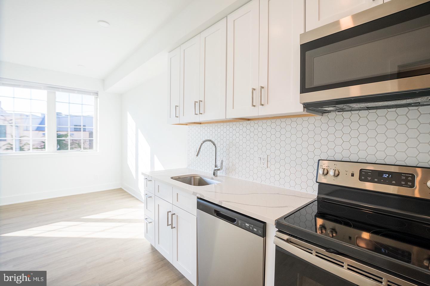 1324 FRANKFORD AVE #UNIT 412