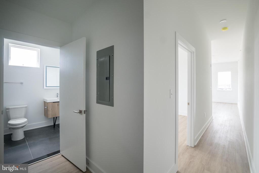 2235 WASHINGTON AVE #UNIT 301