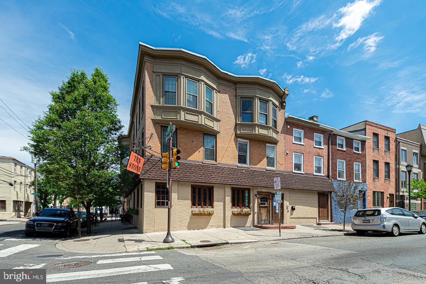 527 S 21ST ST #UNIT 2F