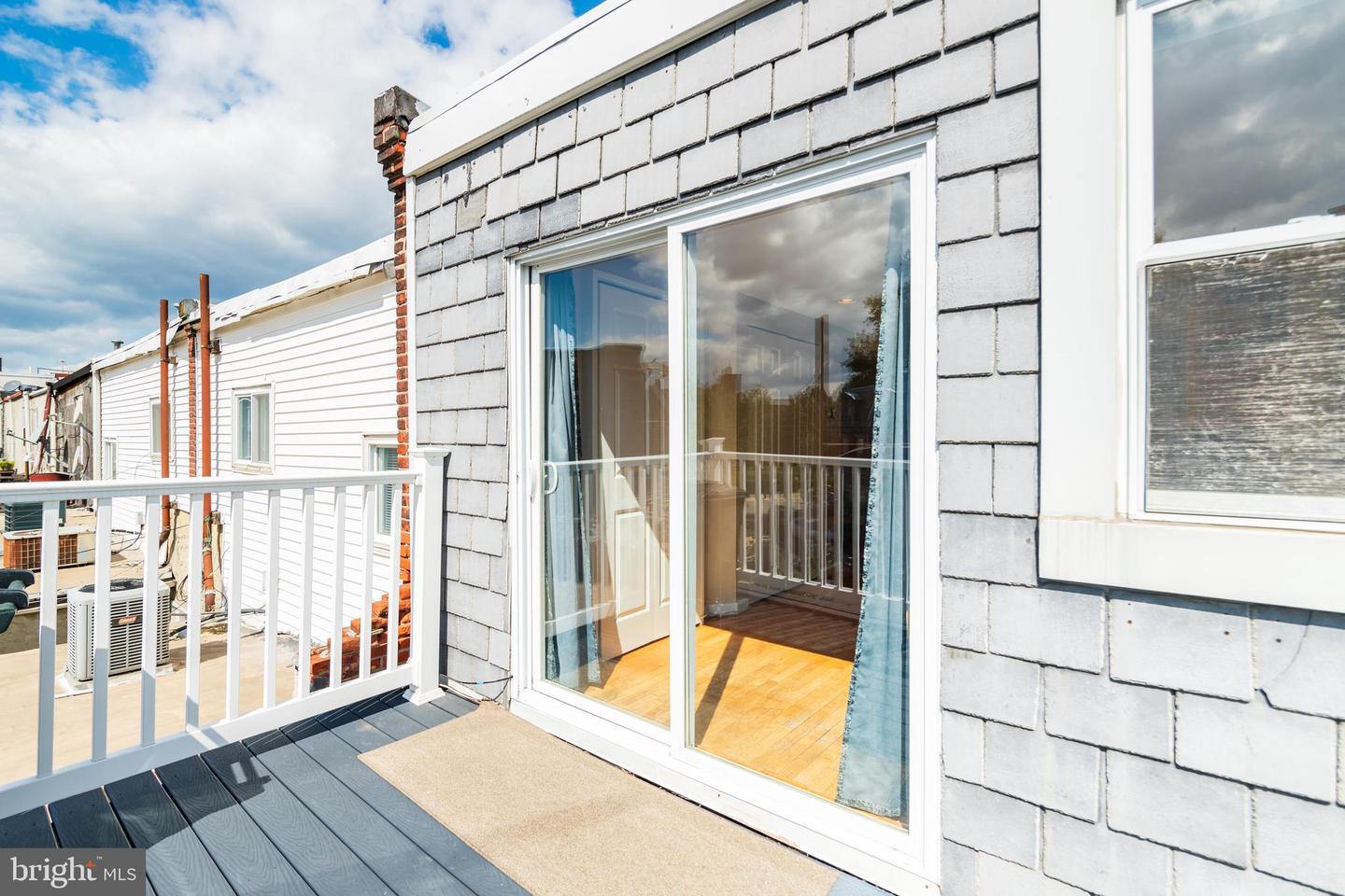 3826 LANCASTER AVE #UNIT 3