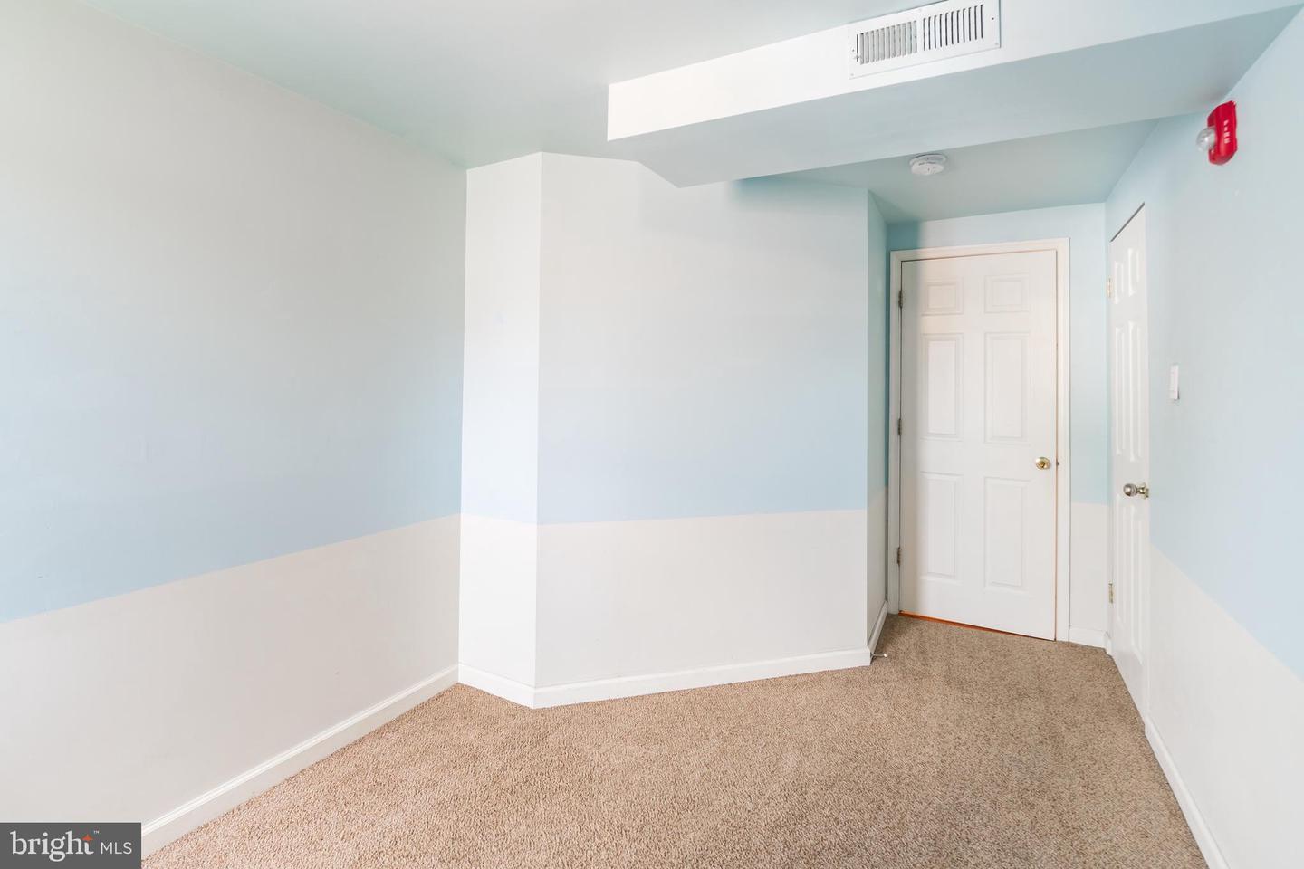 3826 LANCASTER AVE #UNIT 3