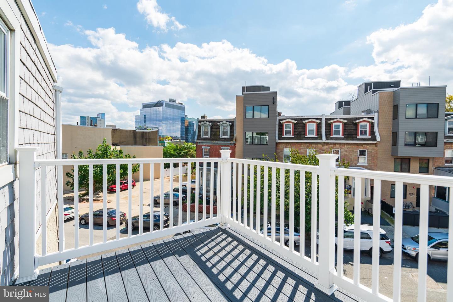 3826 LANCASTER AVE #UNIT 3