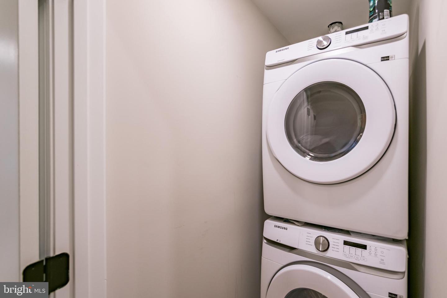 1256 N MYRTLEWOOD ST