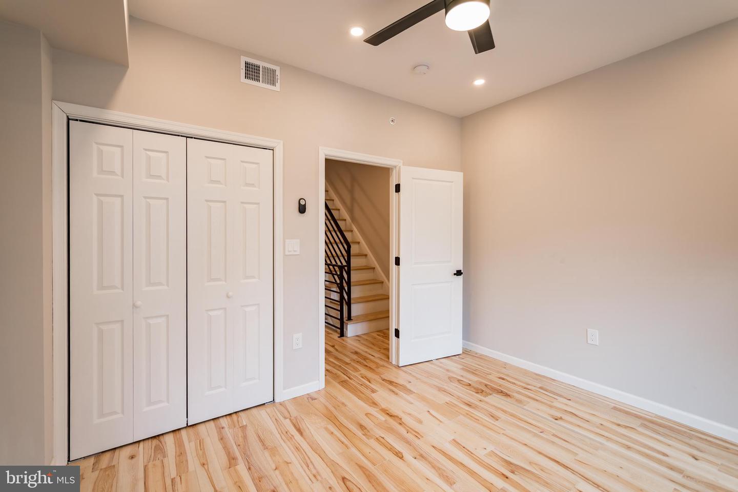 1256 N MYRTLEWOOD ST