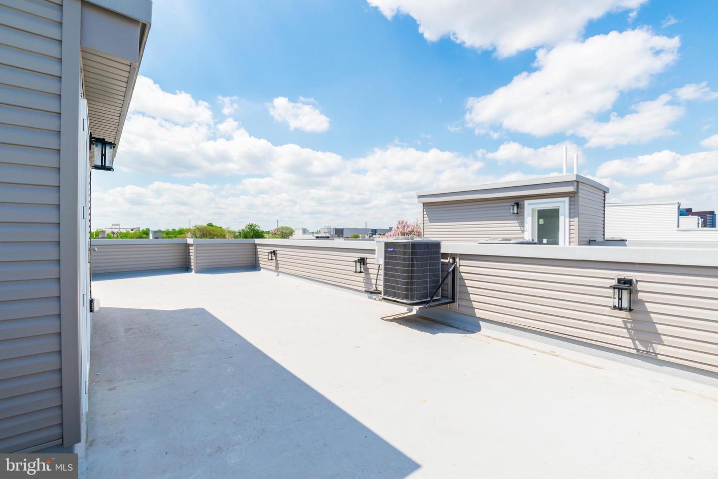 1350 S HOLLYWOOD AVE