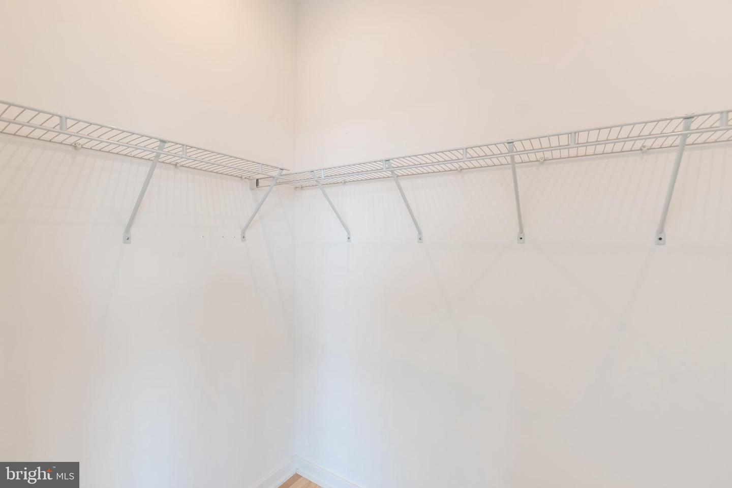 1350 S HOLLYWOOD AVE