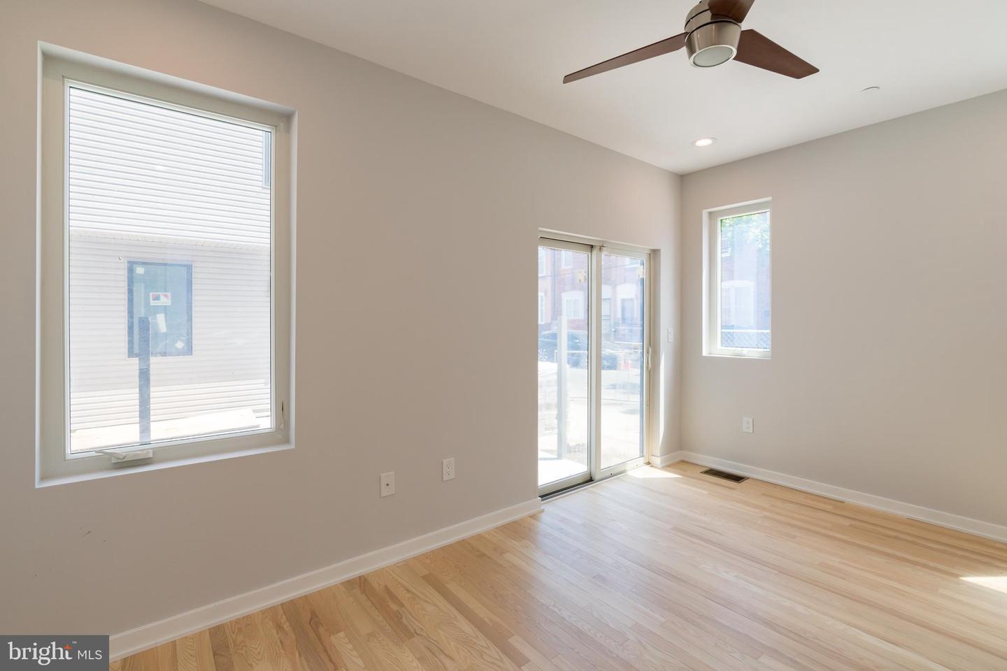 1350 S HOLLYWOOD AVE