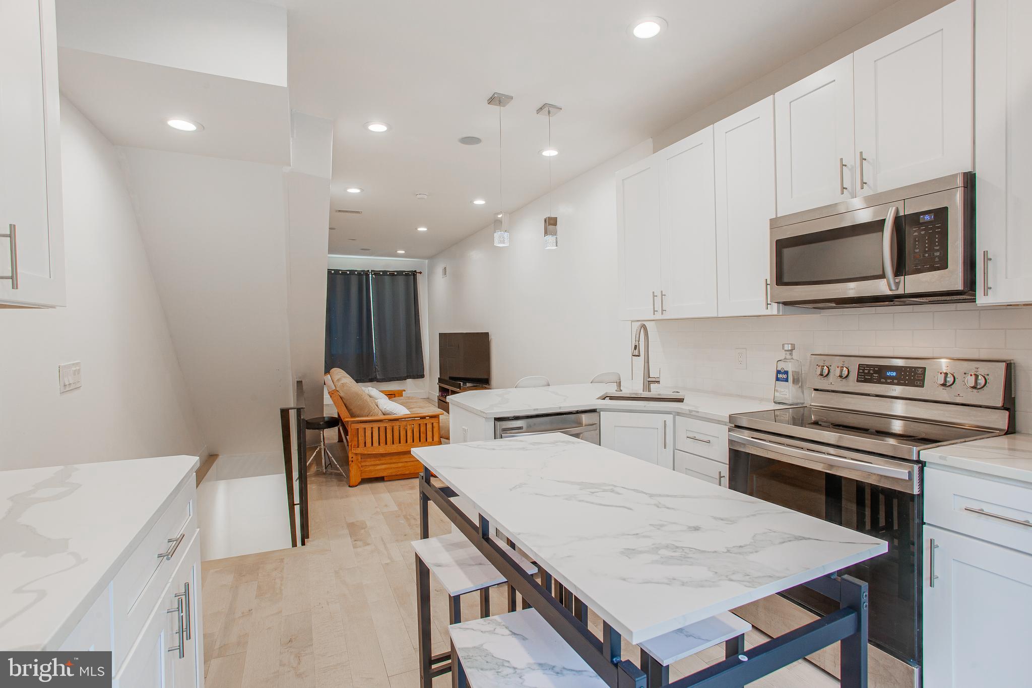 2146 N FAIRHILL ST #1