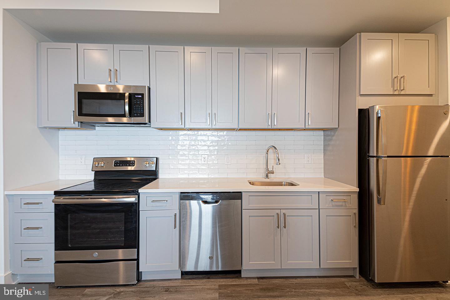 1245 RIDGE AVE #UNIT 107