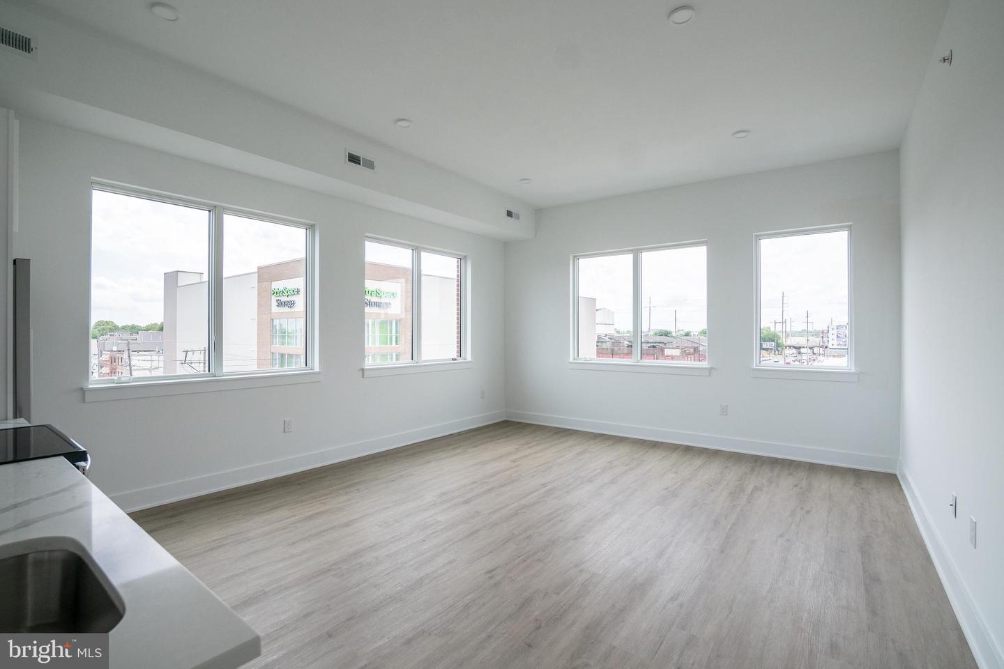 2235 WASHINGTON AVE #UNIT 201