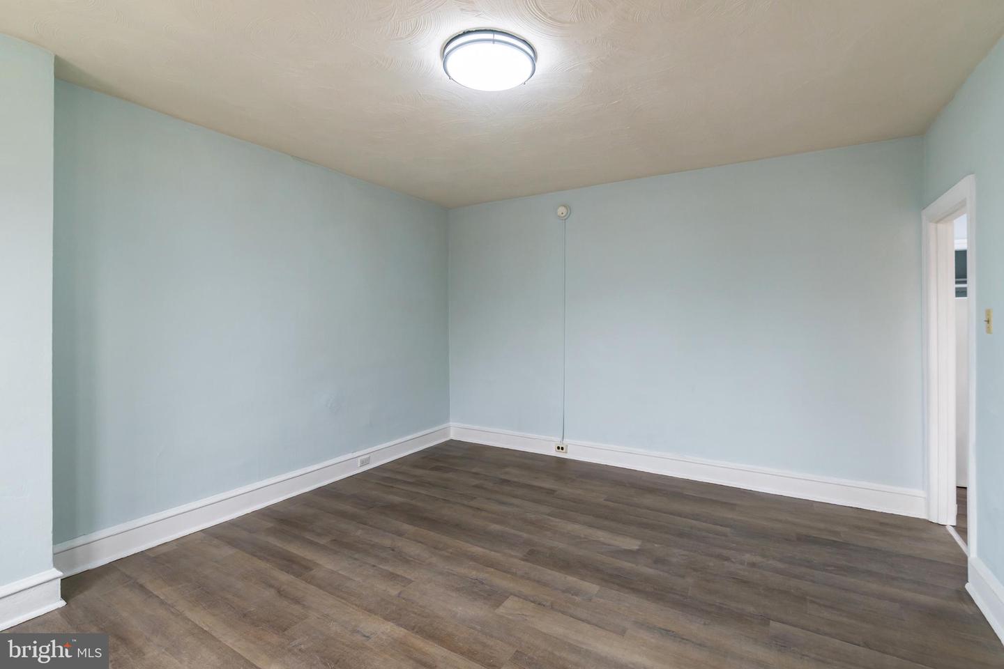 2115 N 63RD ST #UNIT 2E