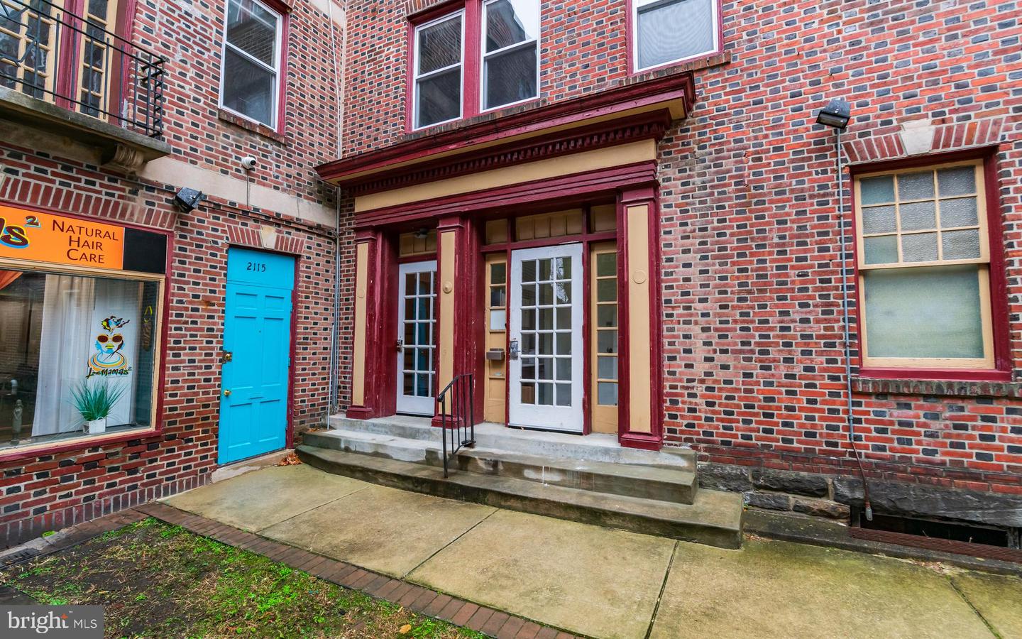 2115 N 63RD ST #UNIT 2E