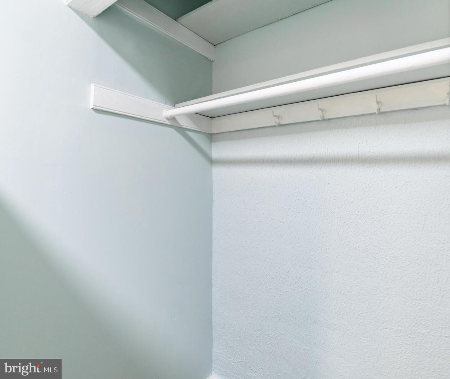 2115 N 63RD ST #UNIT 2E