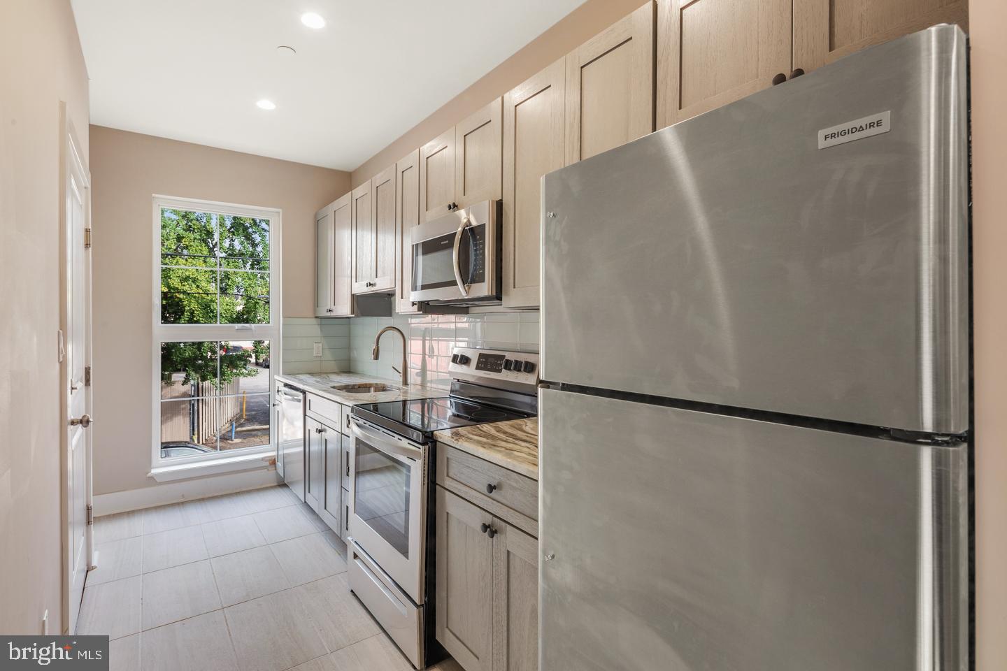 46 S 44TH ST #UNIT 3