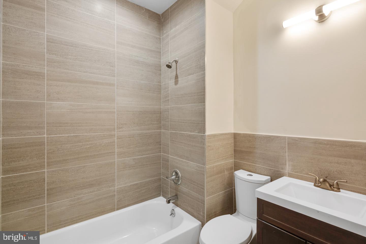 46 S 44TH ST #UNIT 3