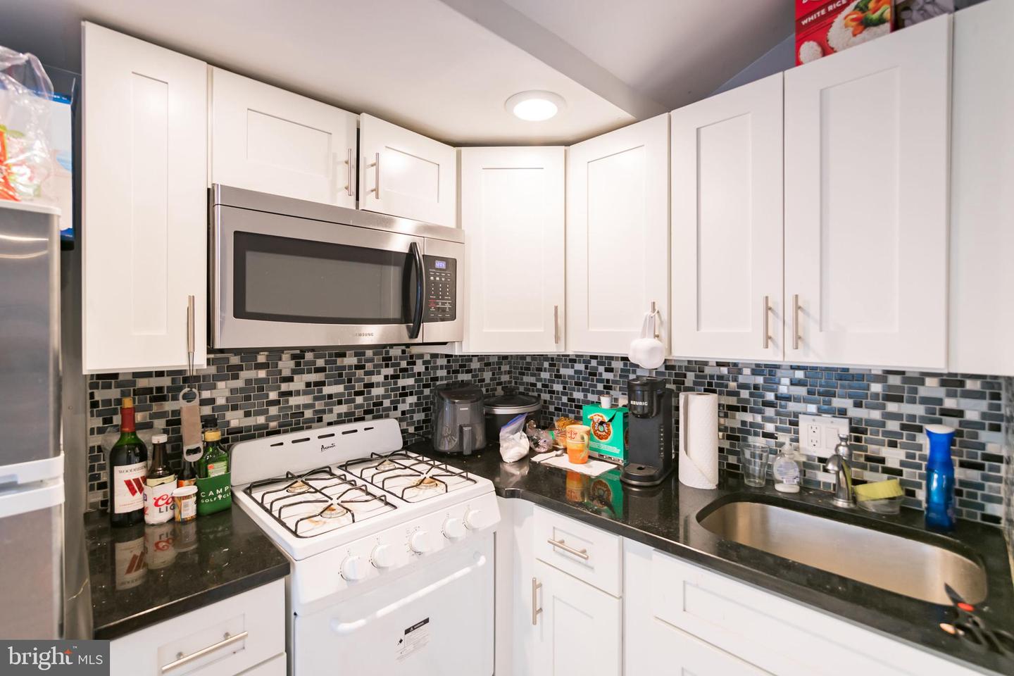 1116 PINE ST #UNIT 1R