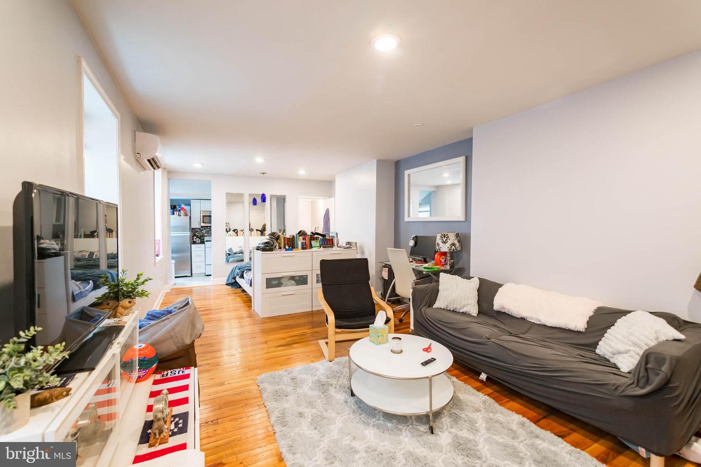 1116 PINE ST #UNIT 1R