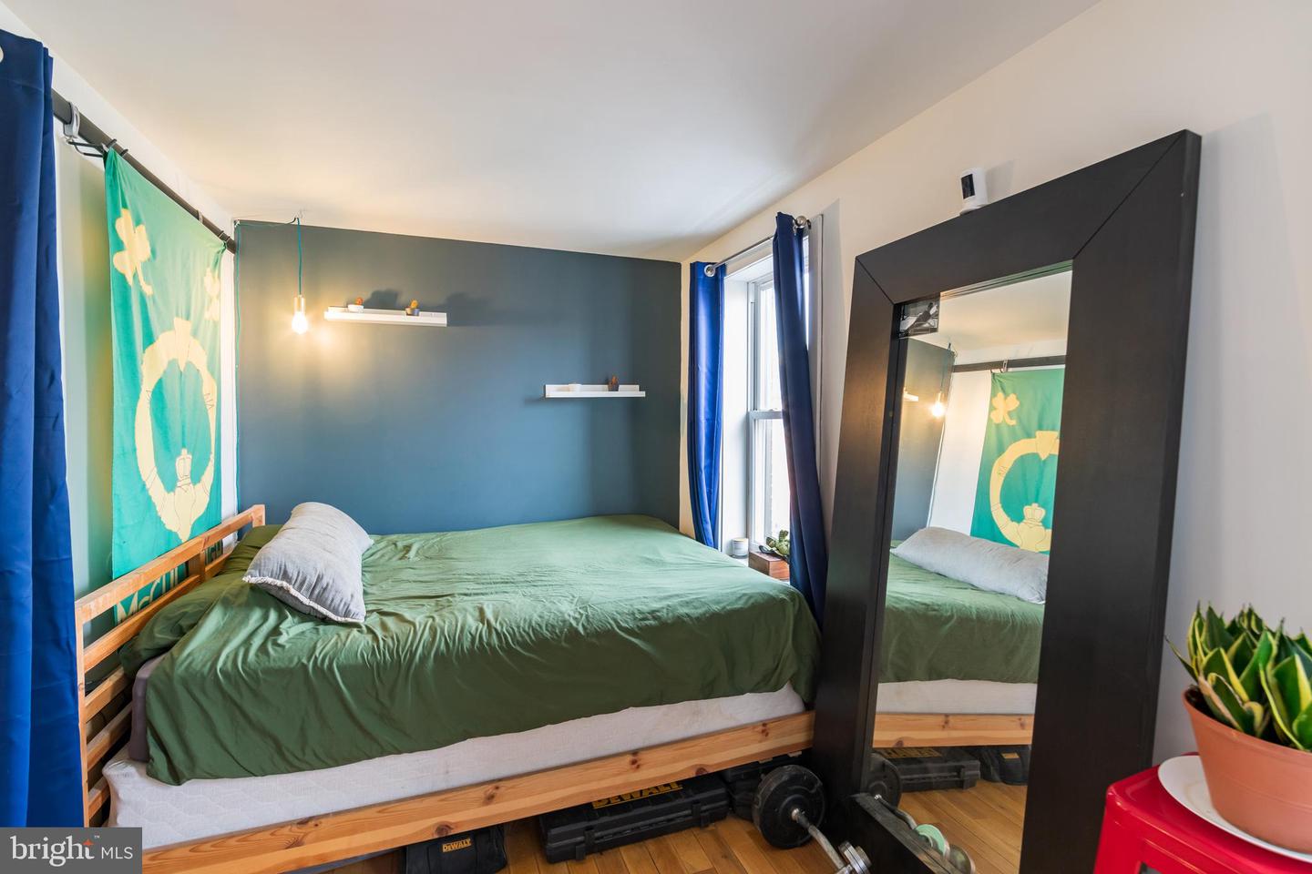 2124 CHRISTIAN ST #UNIT C