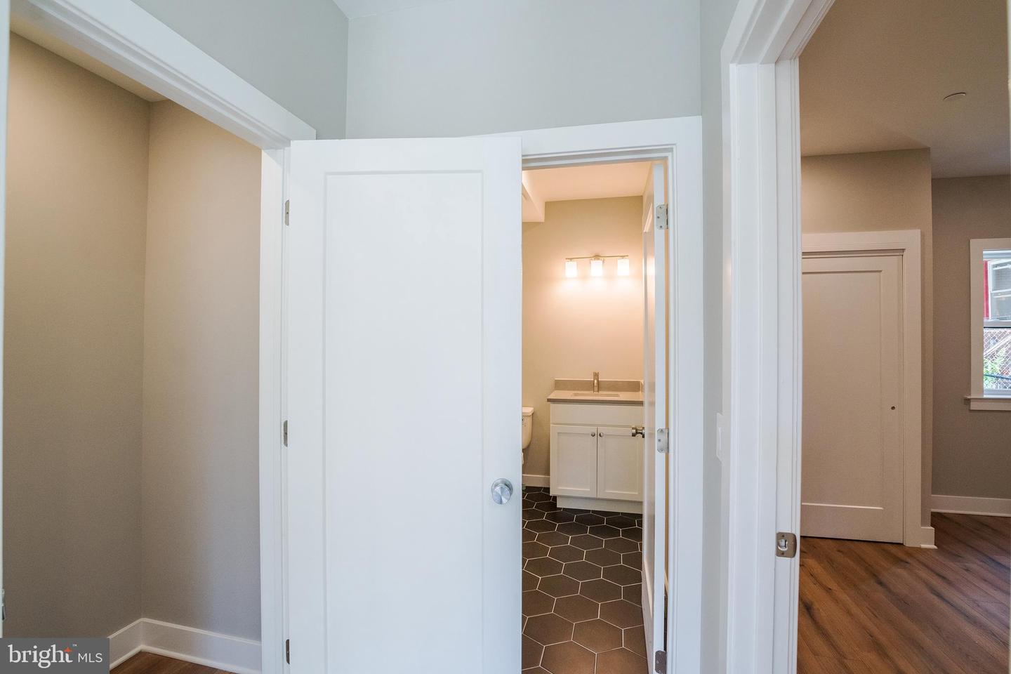 5007 PENTRIDGE ST #UNIT 1F