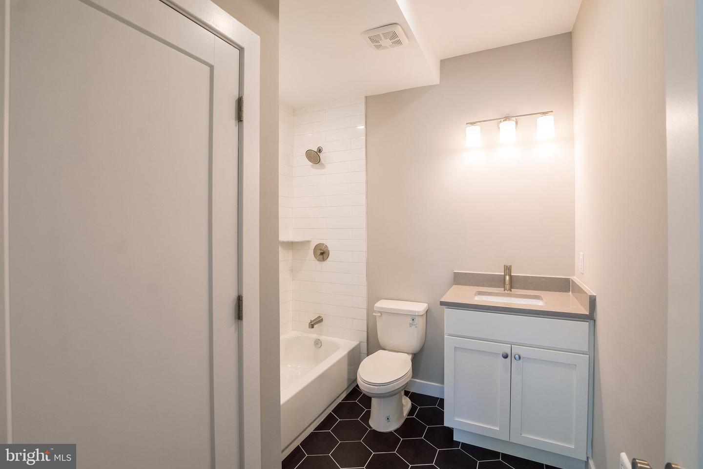 5007 PENTRIDGE ST #UNIT 1F