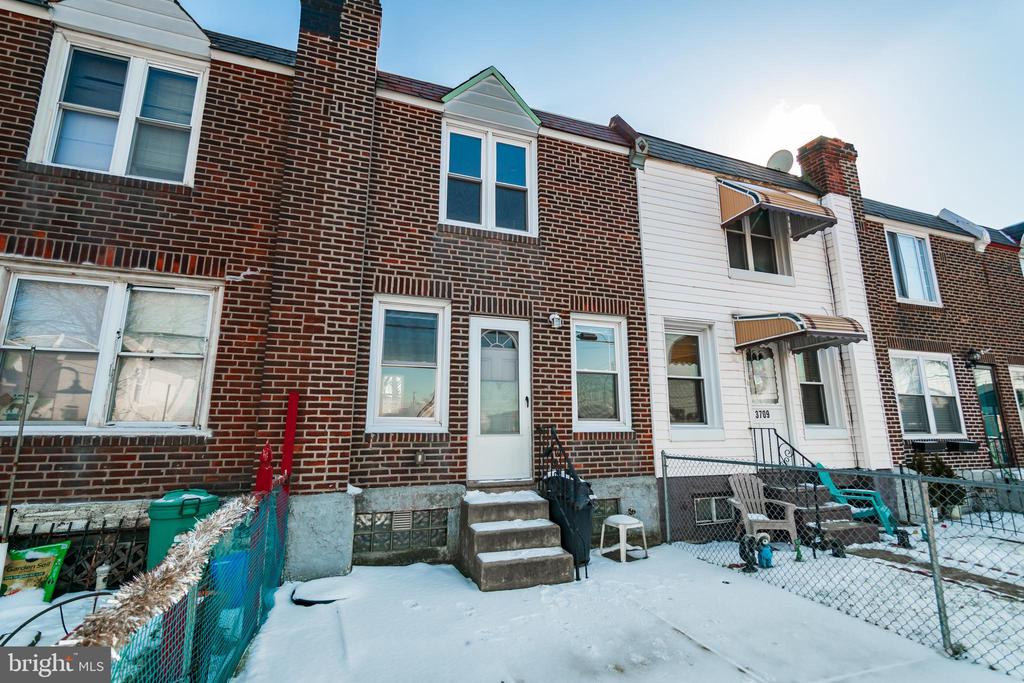 3711 RICHMOND ST