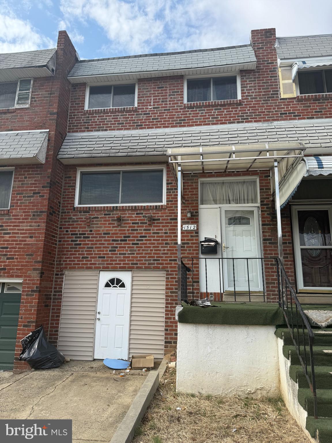 1512 DONDILL PLACE