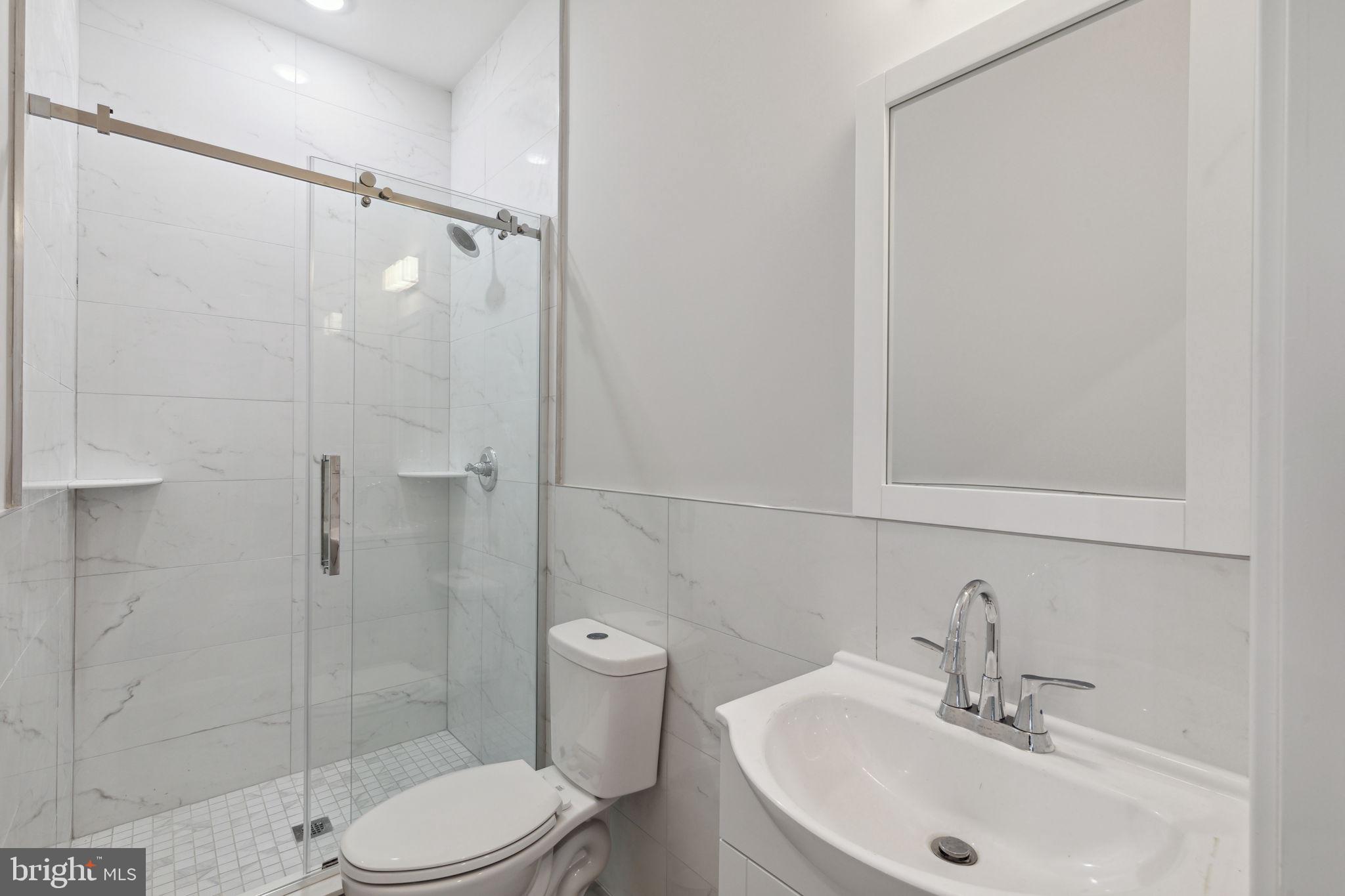 1840-42 N GRATZ ST #3