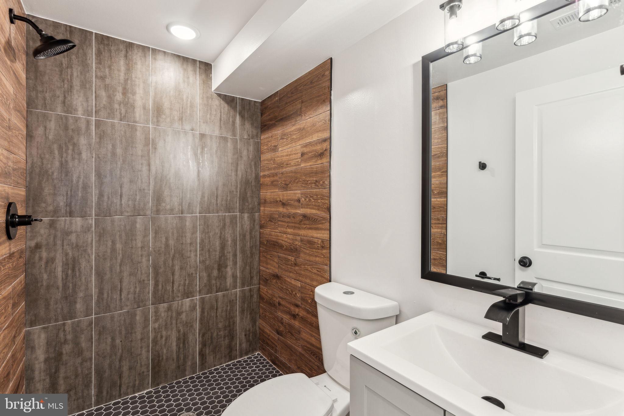 1010 W ARIZONA ST #1