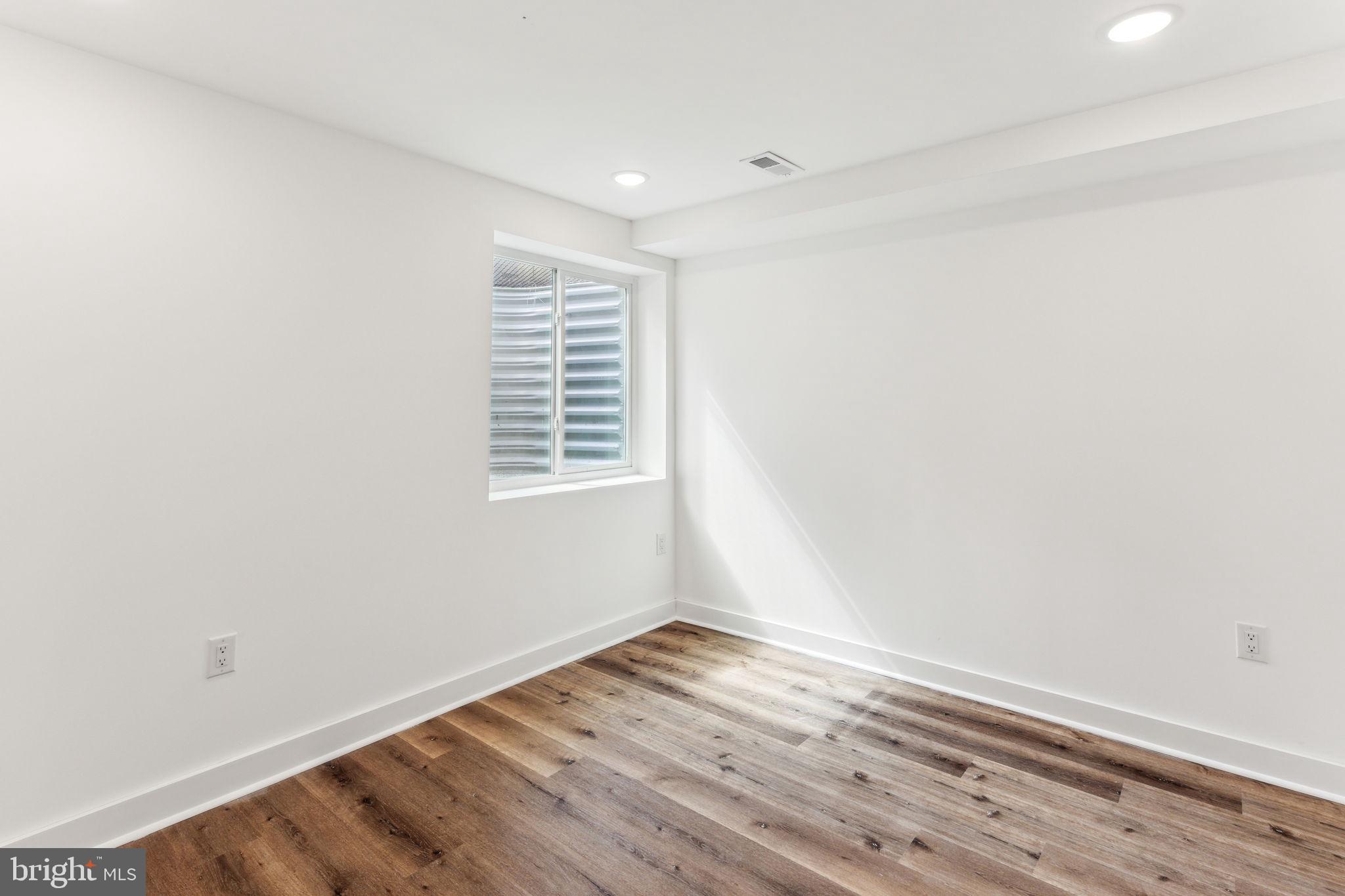 1010 W ARIZONA ST #1