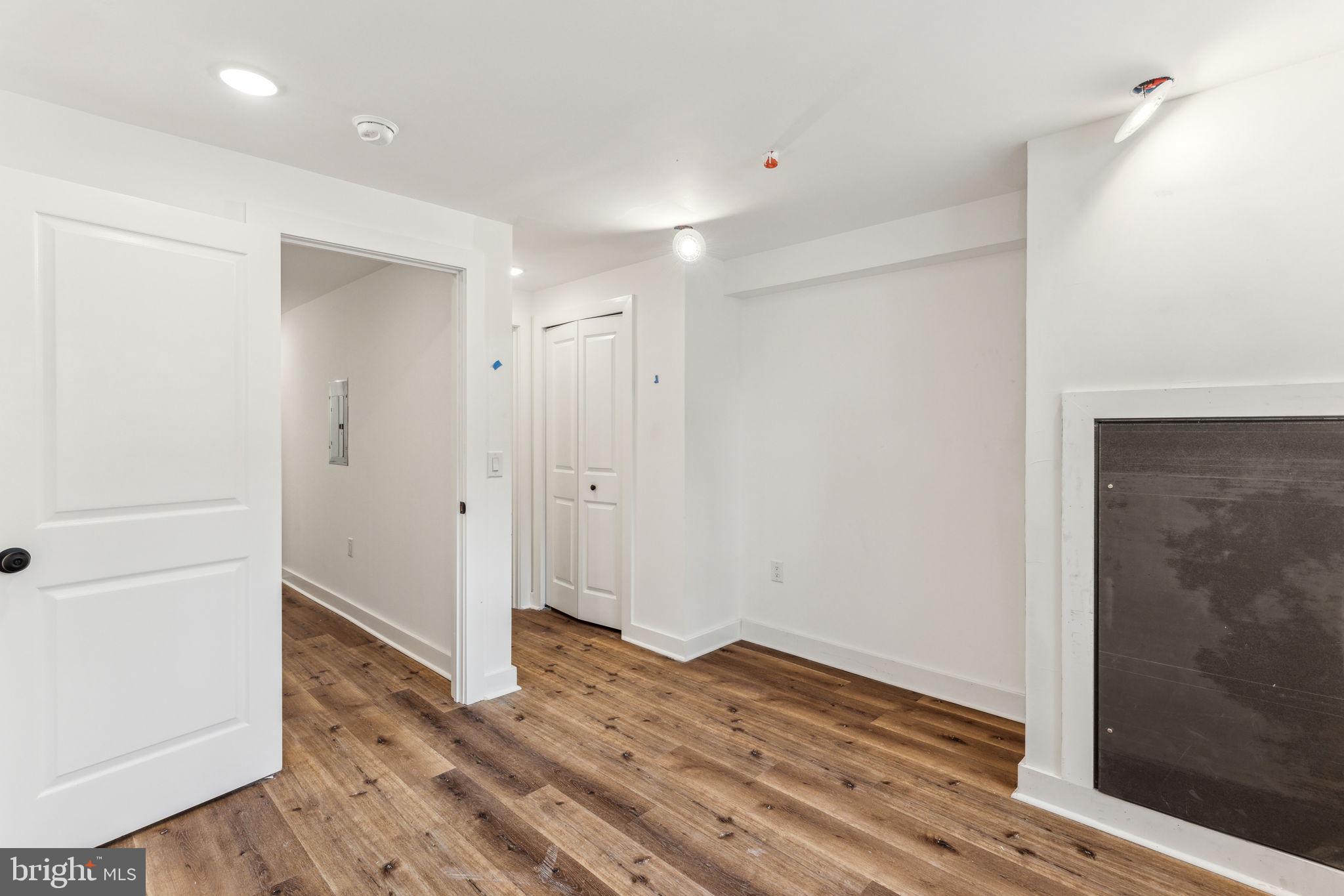 1010 W ARIZONA ST #1