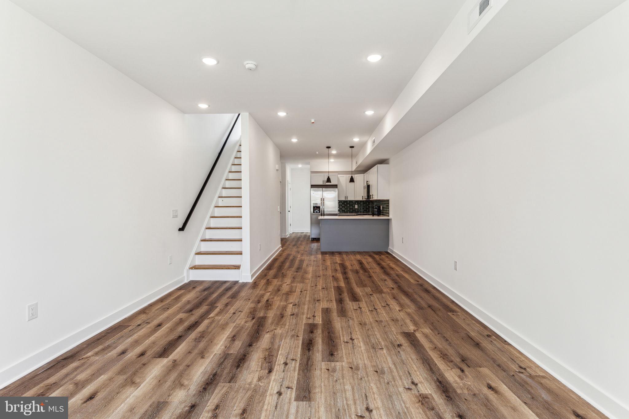 1010 W ARIZONA ST #2