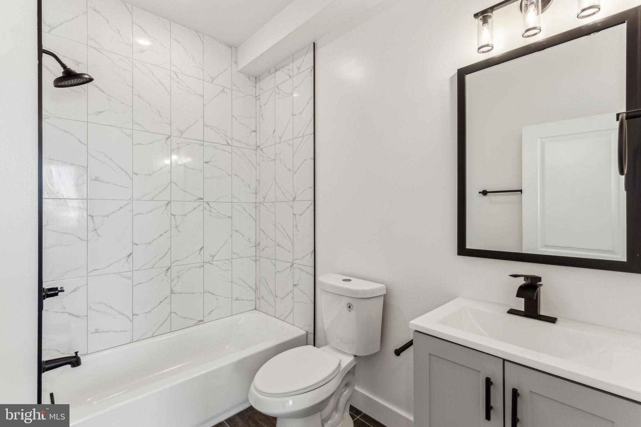 1010 W ARIZONA ST #2