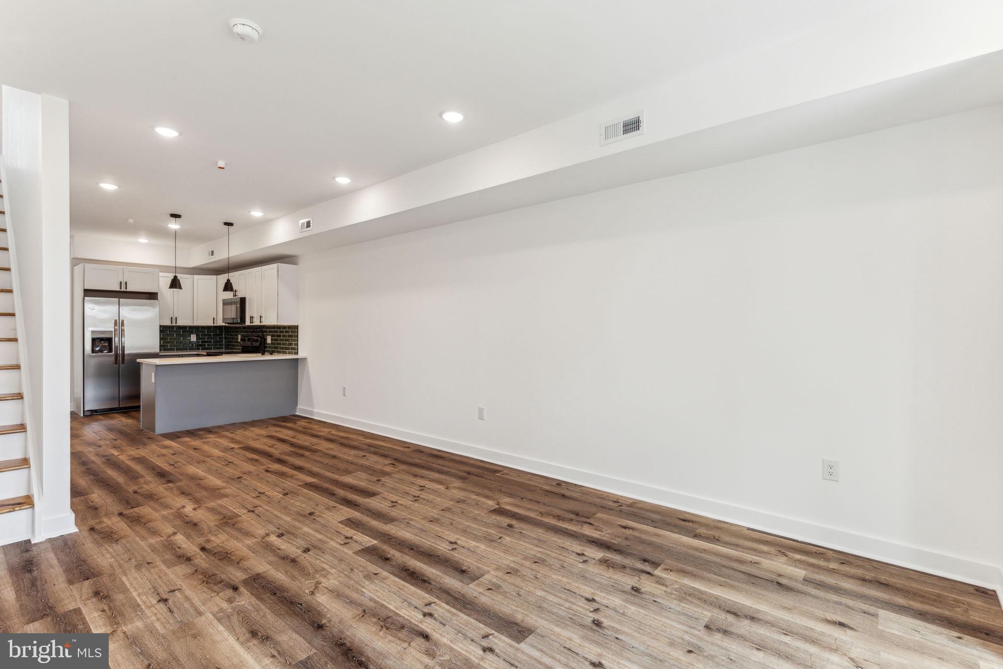 1010 W ARIZONA ST #2