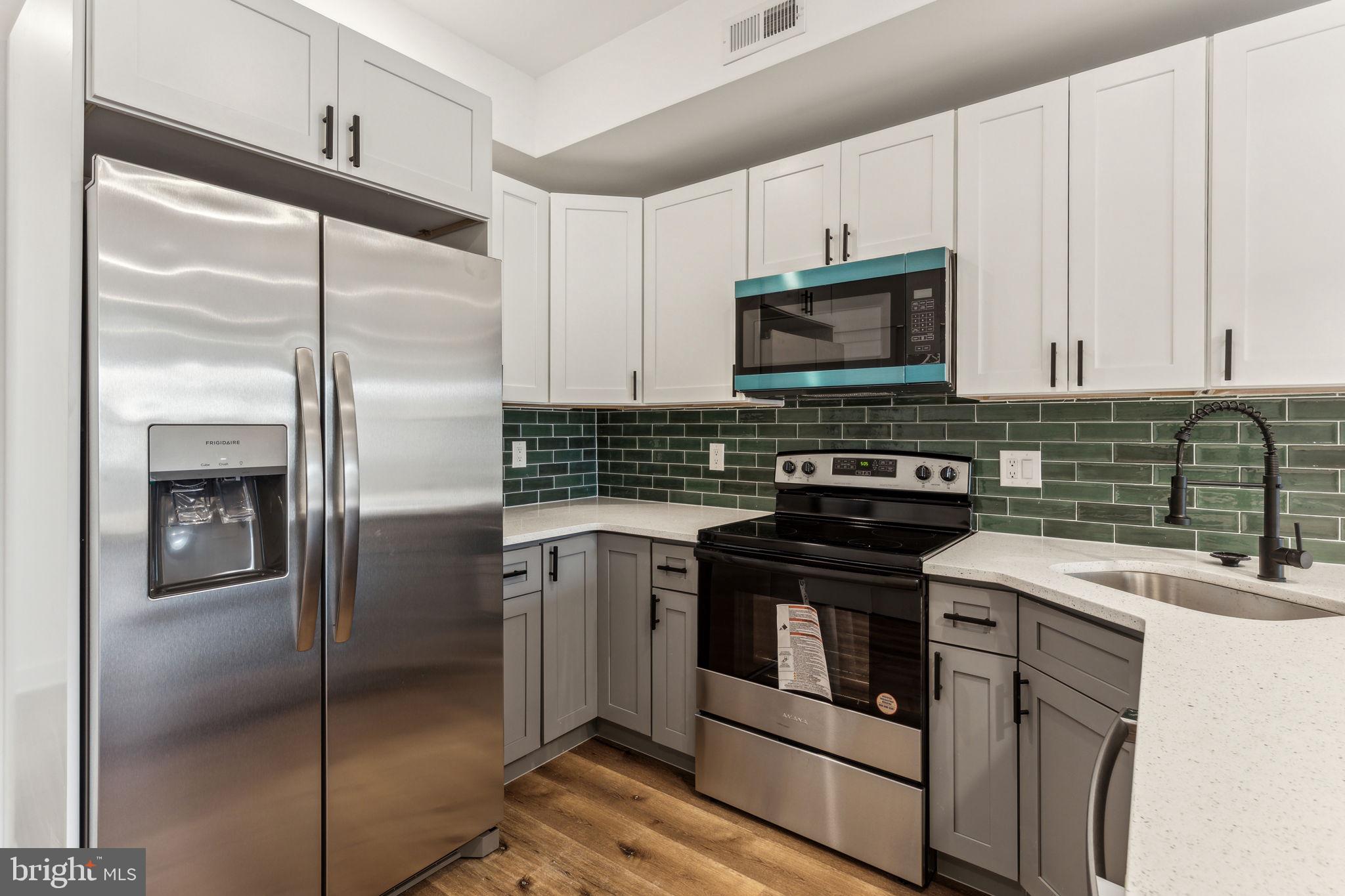 1010 W ARIZONA ST #2