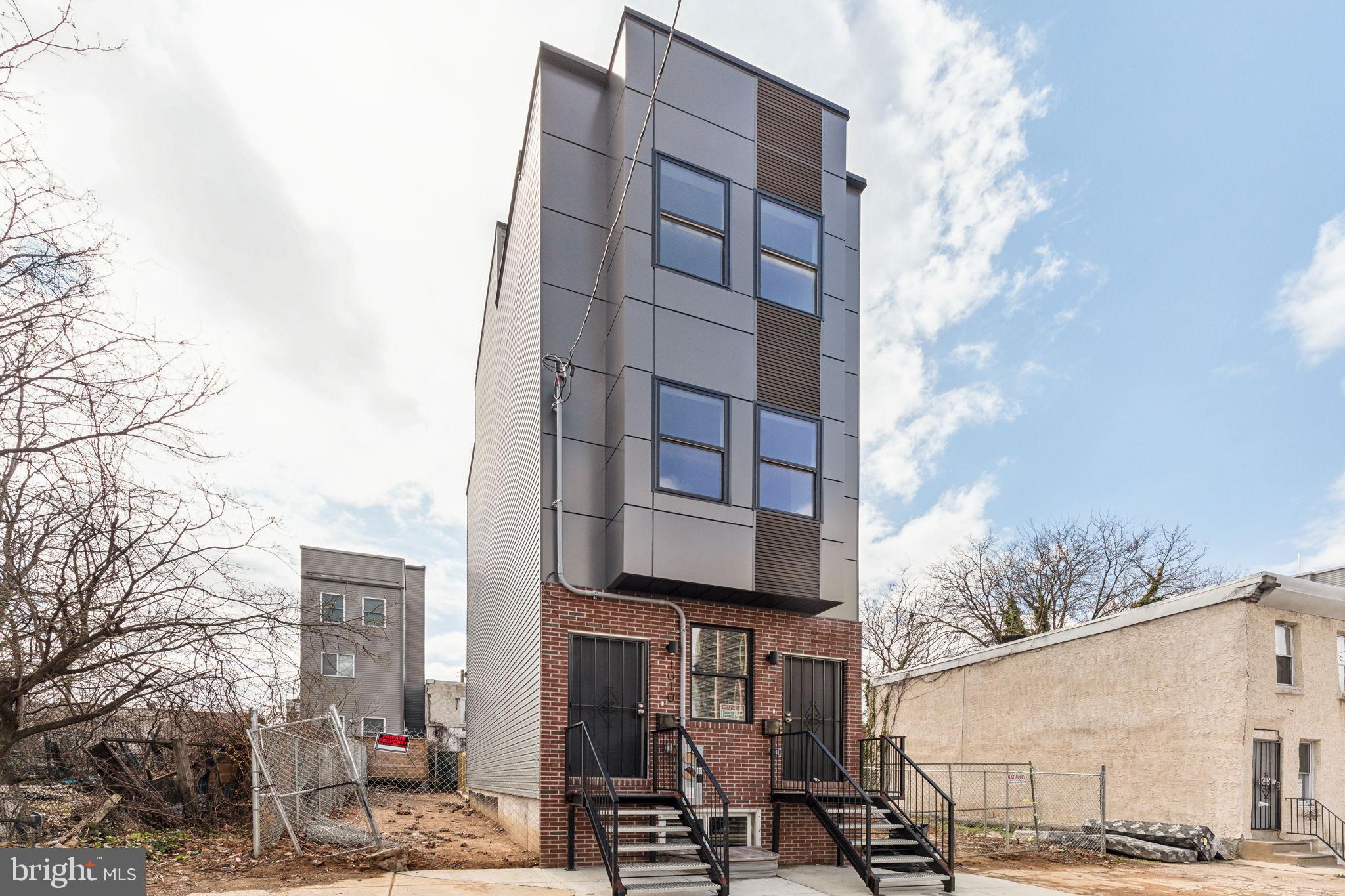 1010 W ARIZONA ST #2