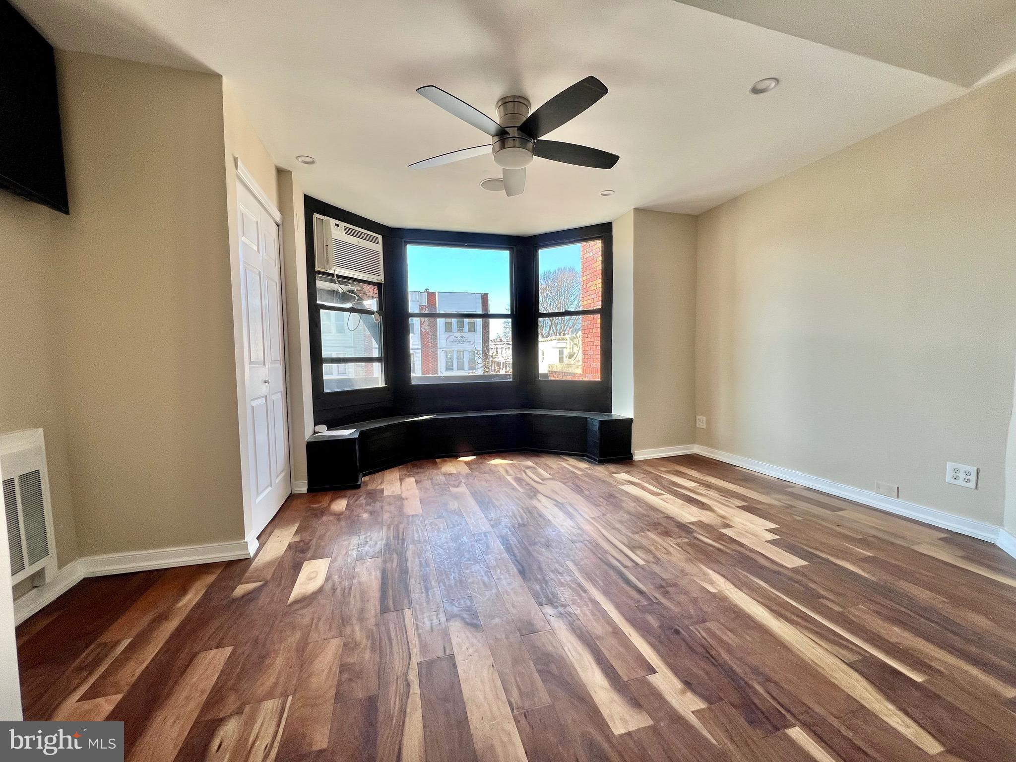 5632 CHESTER AVE #2