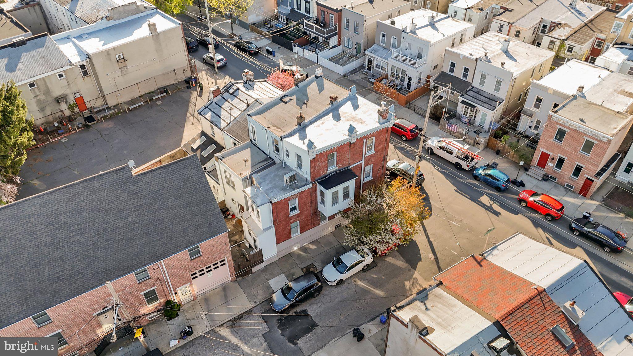 2214 Cedar St