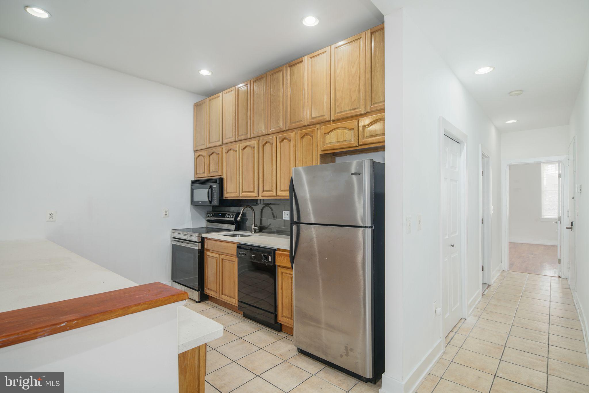 2218 FRANKFORD AVE #2