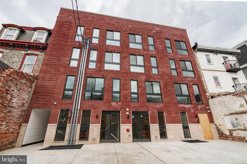 36 N 40TH ST #9