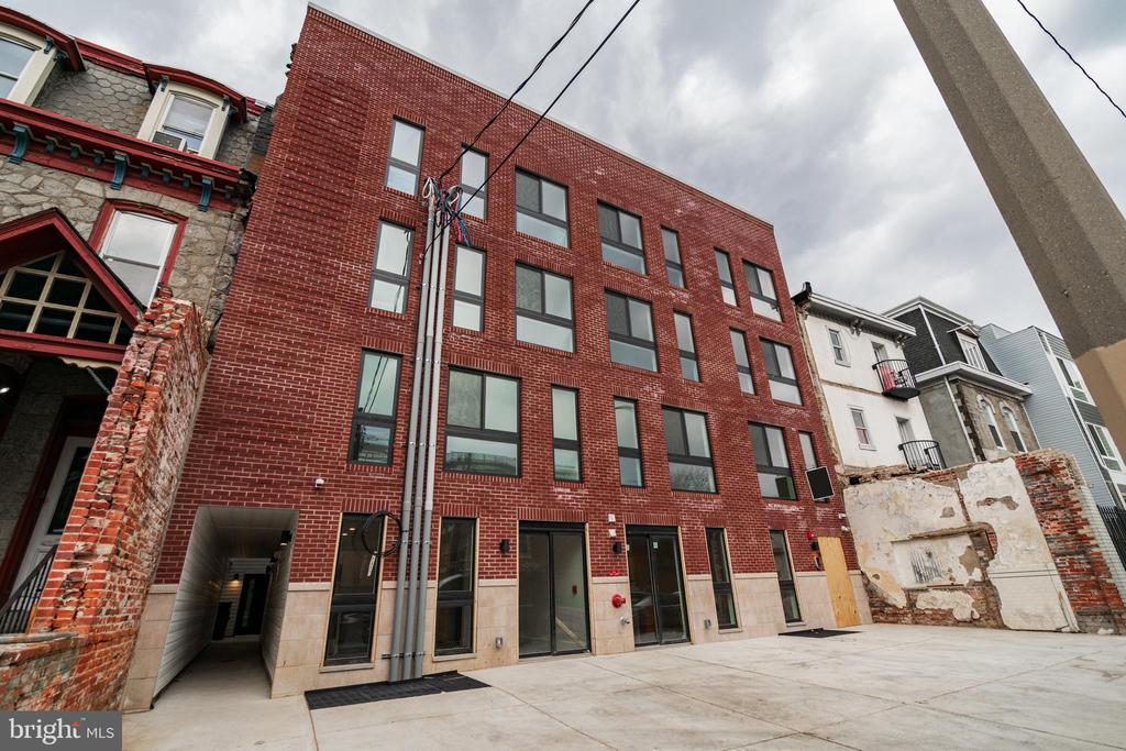 36 N 40TH ST #9