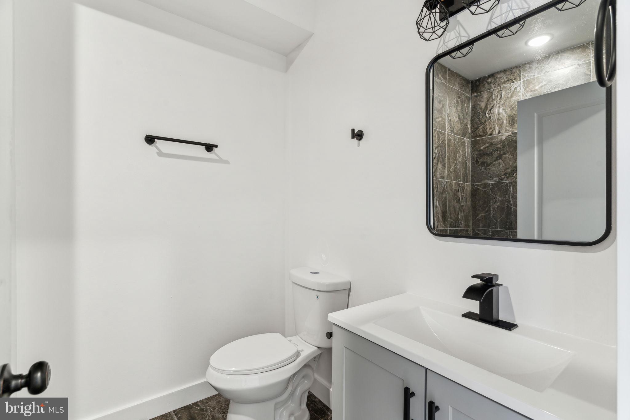 1028 W DAUPHIN ST #2