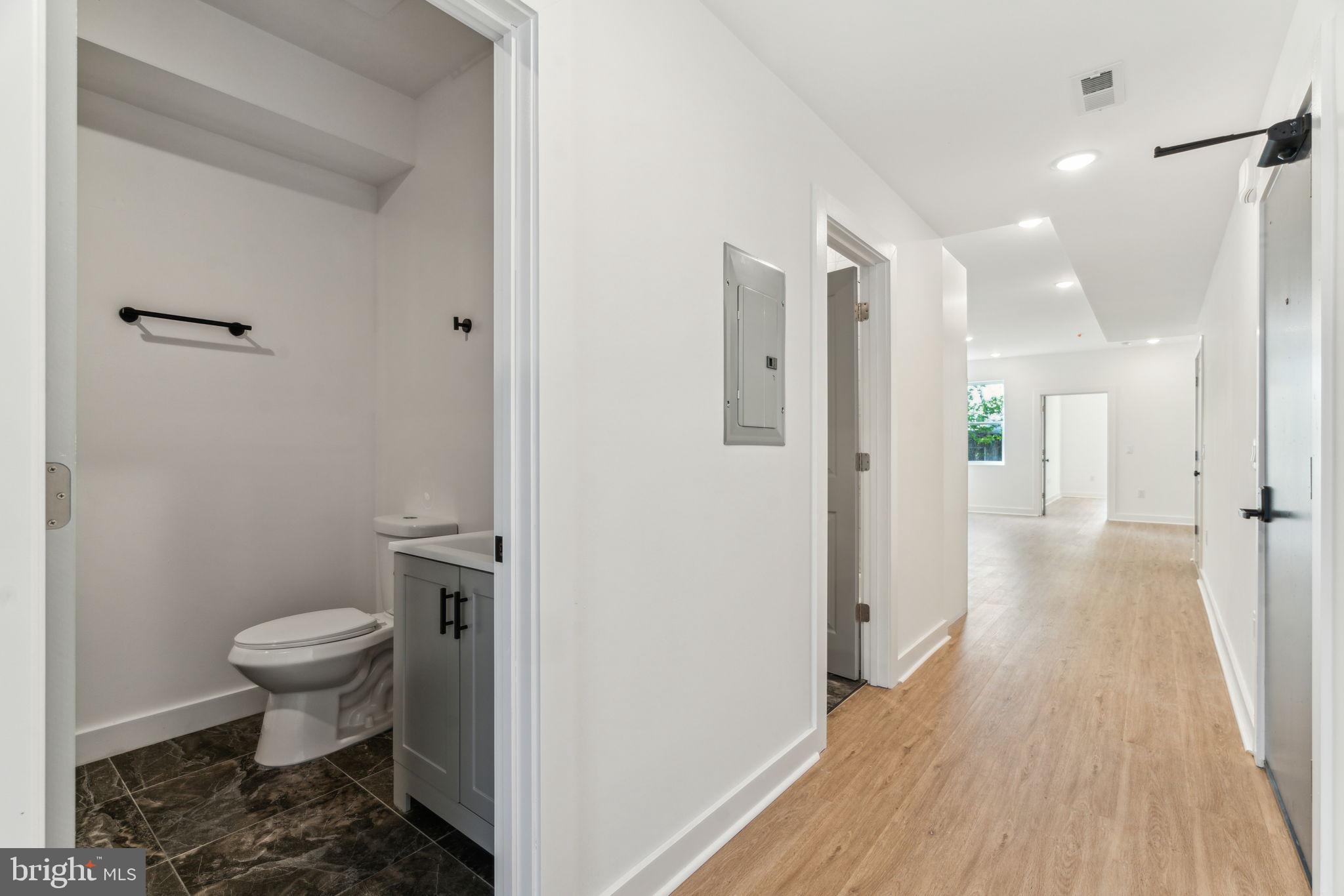 1028 W DAUPHIN ST #2