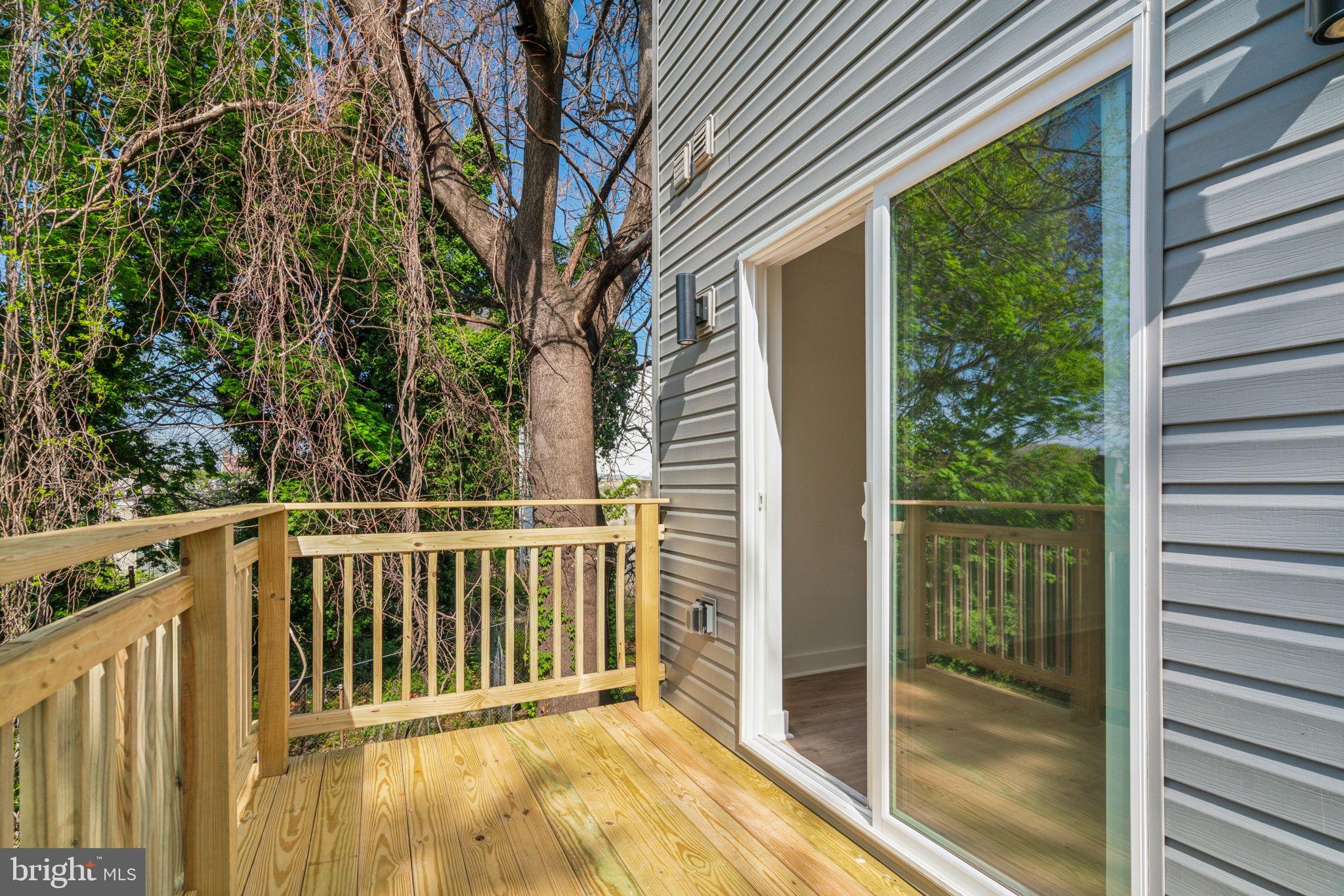 1028 W DAUPHIN ST #2