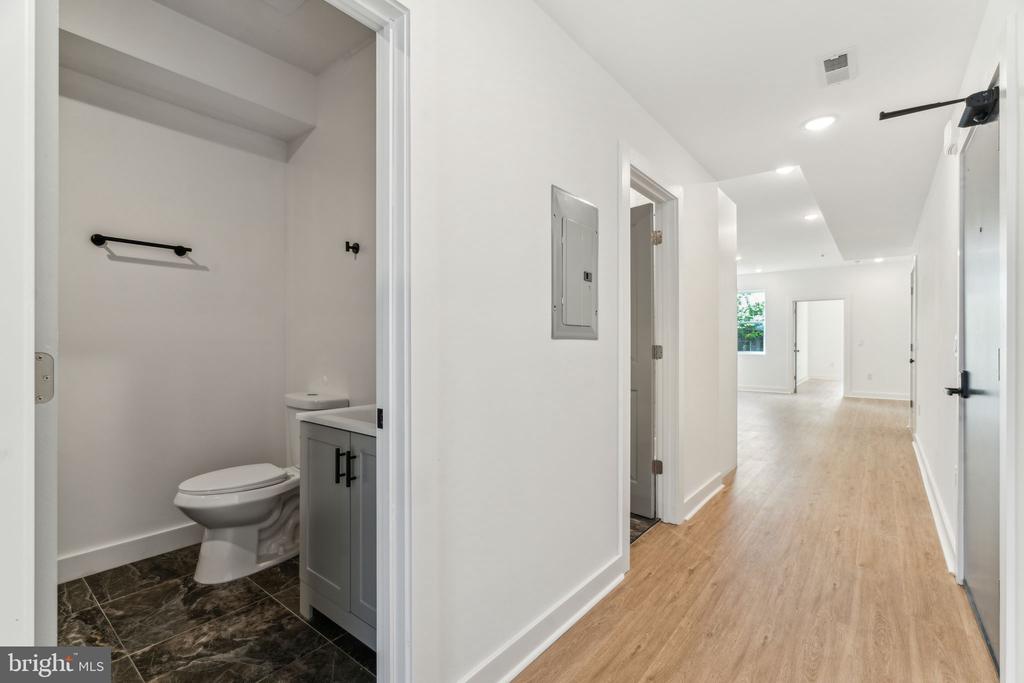1028 W DAUPHIN ST #2