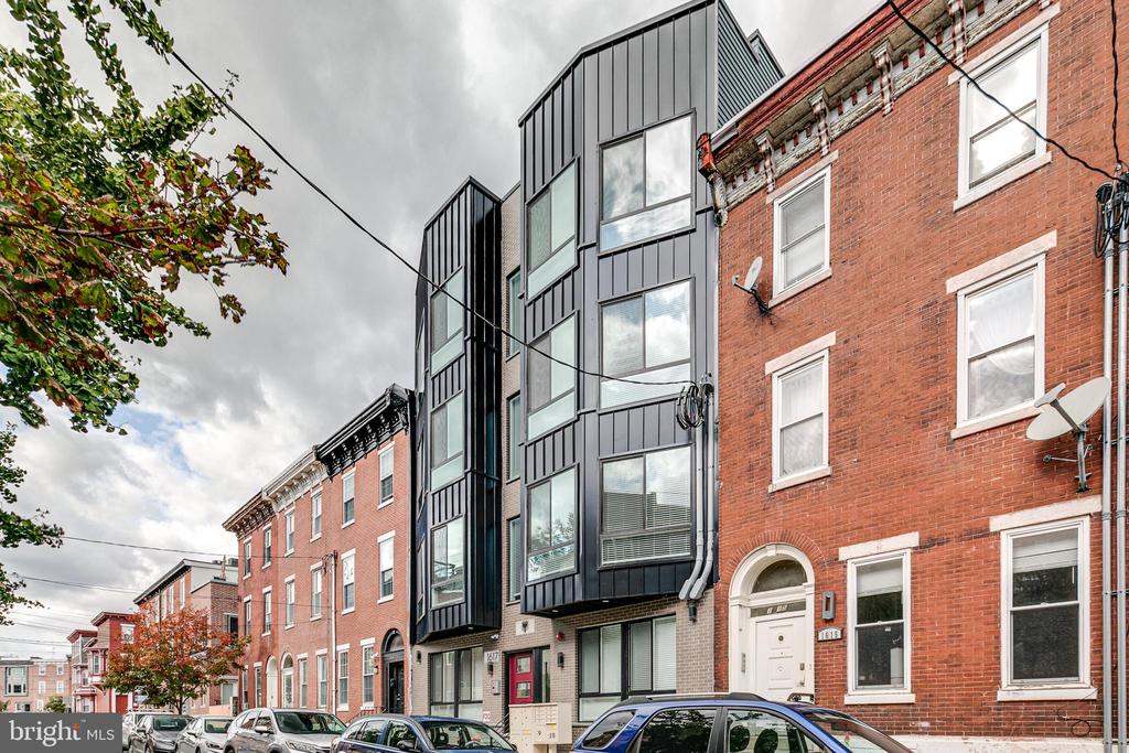 1617 BROWN ST #1