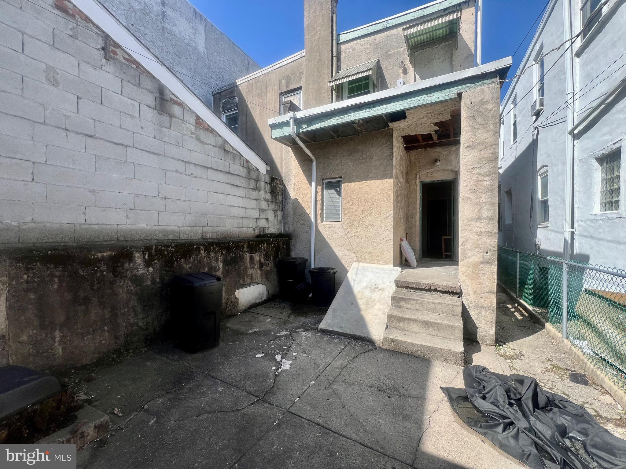 409 N 64TH ST #1ST FLOOR