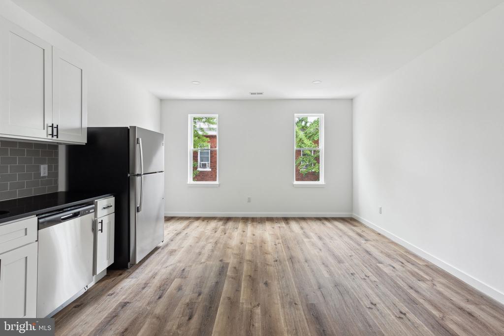 38 S SALFORD ST #2